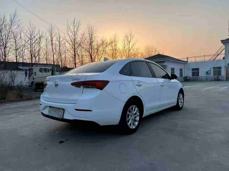 徐州19年别克英朗4