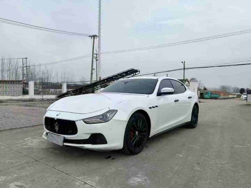 徐州17年玛莎拉蒂Ghibli2