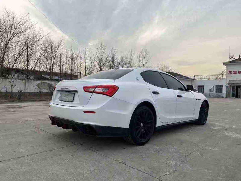 徐州17年玛莎拉蒂Ghibli5