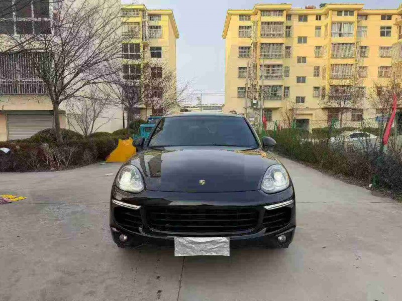徐州17年保时捷卡宴1
