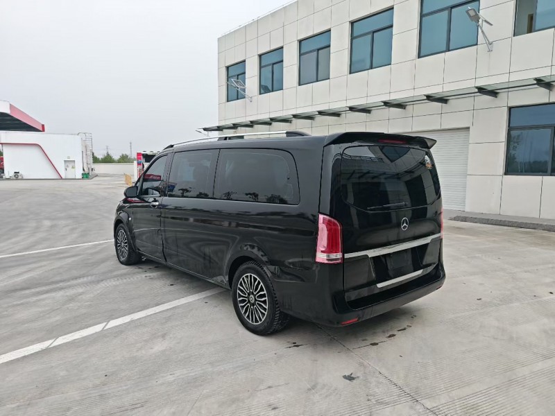 徐州20年奔馳威霆4