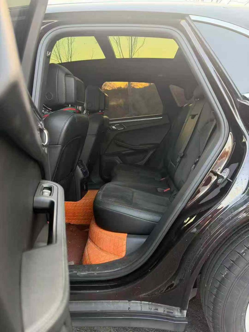 石家莊16年保時捷Macan8