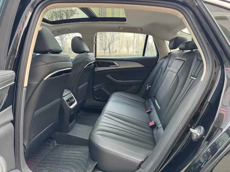 济宁23年红旗H58