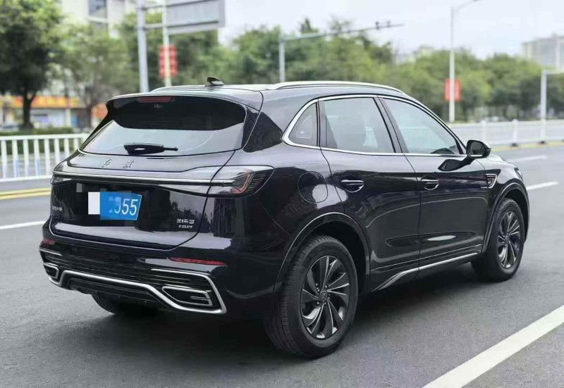 张家界24年红旗HS57