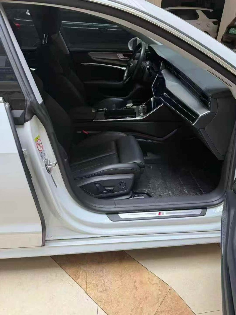 安庆22年奥迪A7L6
