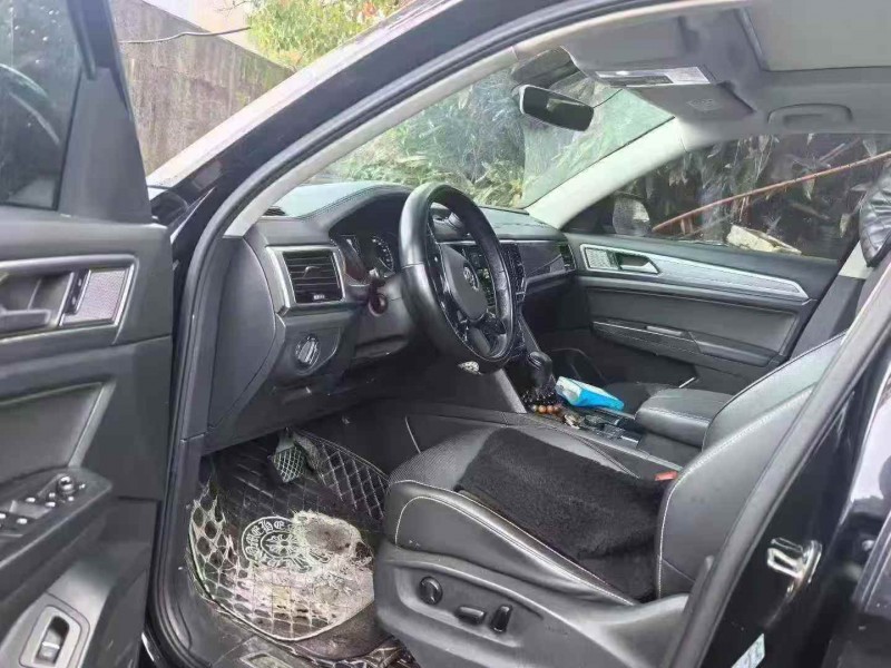 赣州20年大众途昂4