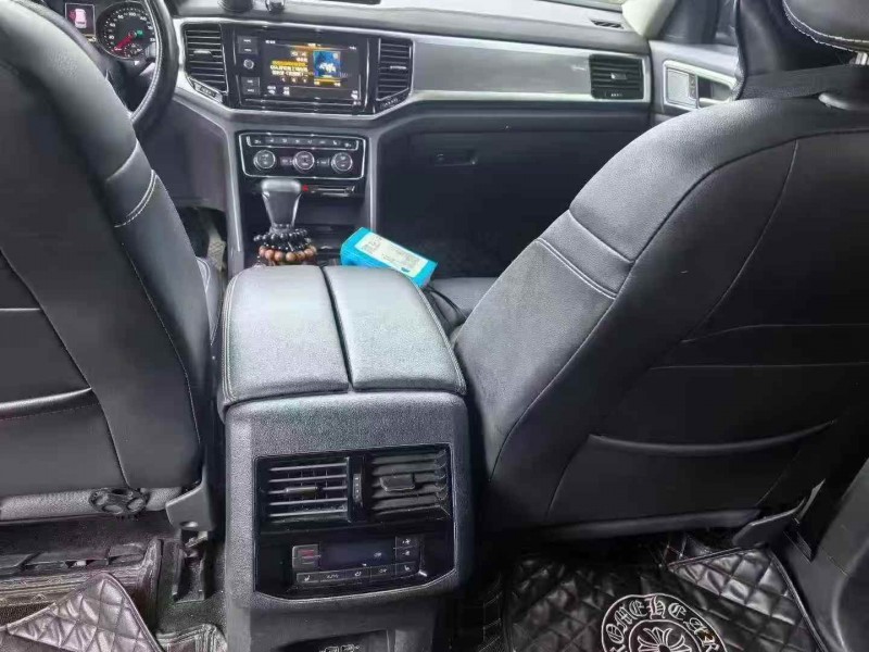 赣州20年大众途昂7