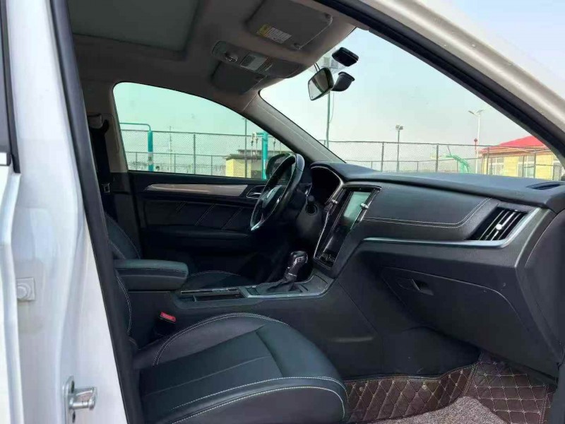 济宁18年荣威RX55