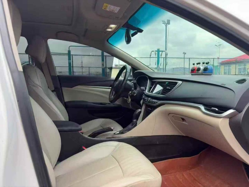 枣庄20年别克英朗5