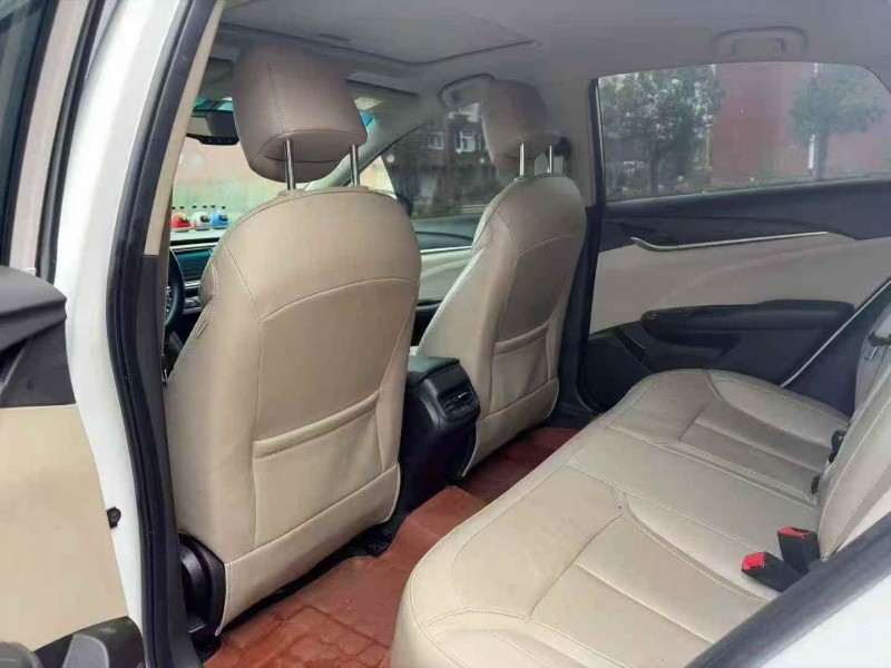 枣庄20年别克英朗7