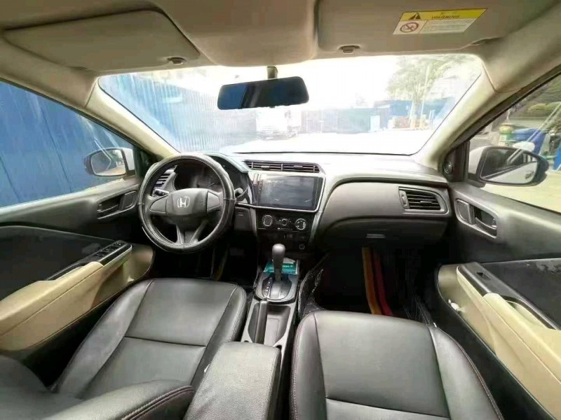 南宁17年本田锋范4