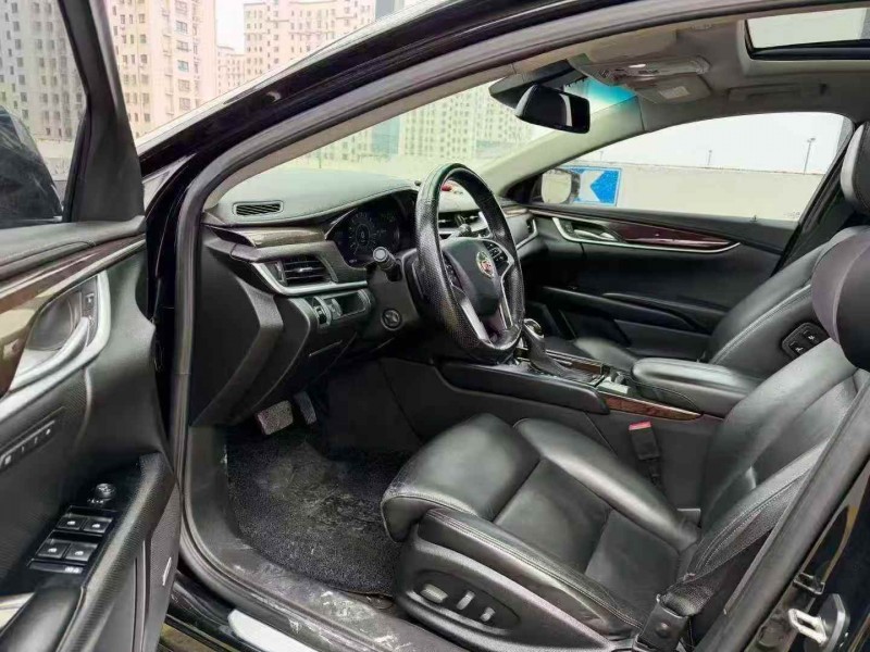 淮安14年凯迪拉克STS7