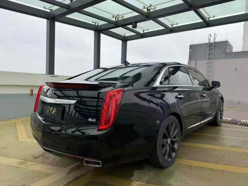 淮安14年凯迪拉克STS9