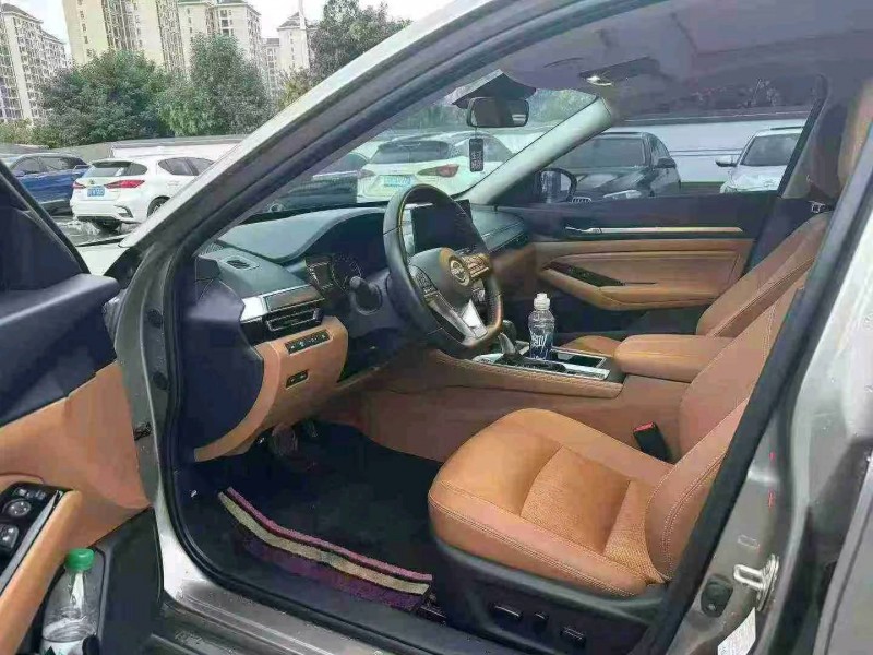 襄阳24年日产天籁4