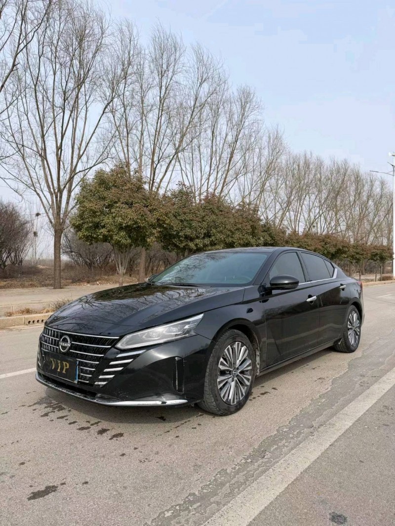 枣庄23年日产天籁3