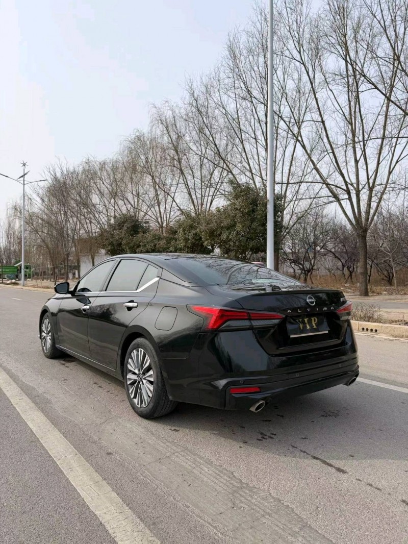 枣庄23年日产天籁5