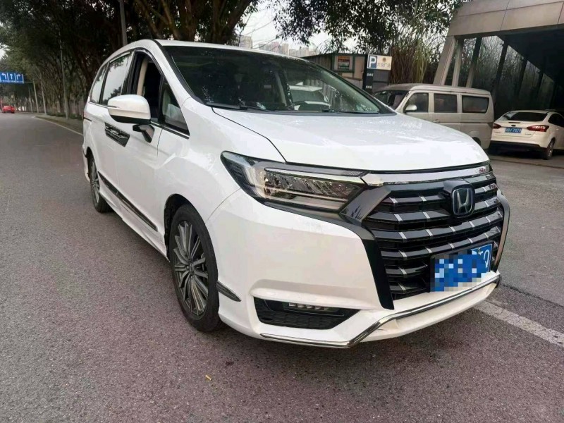 重庆22年本田艾力绅2