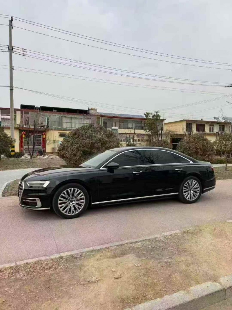 枣庄19年奥迪A8L2