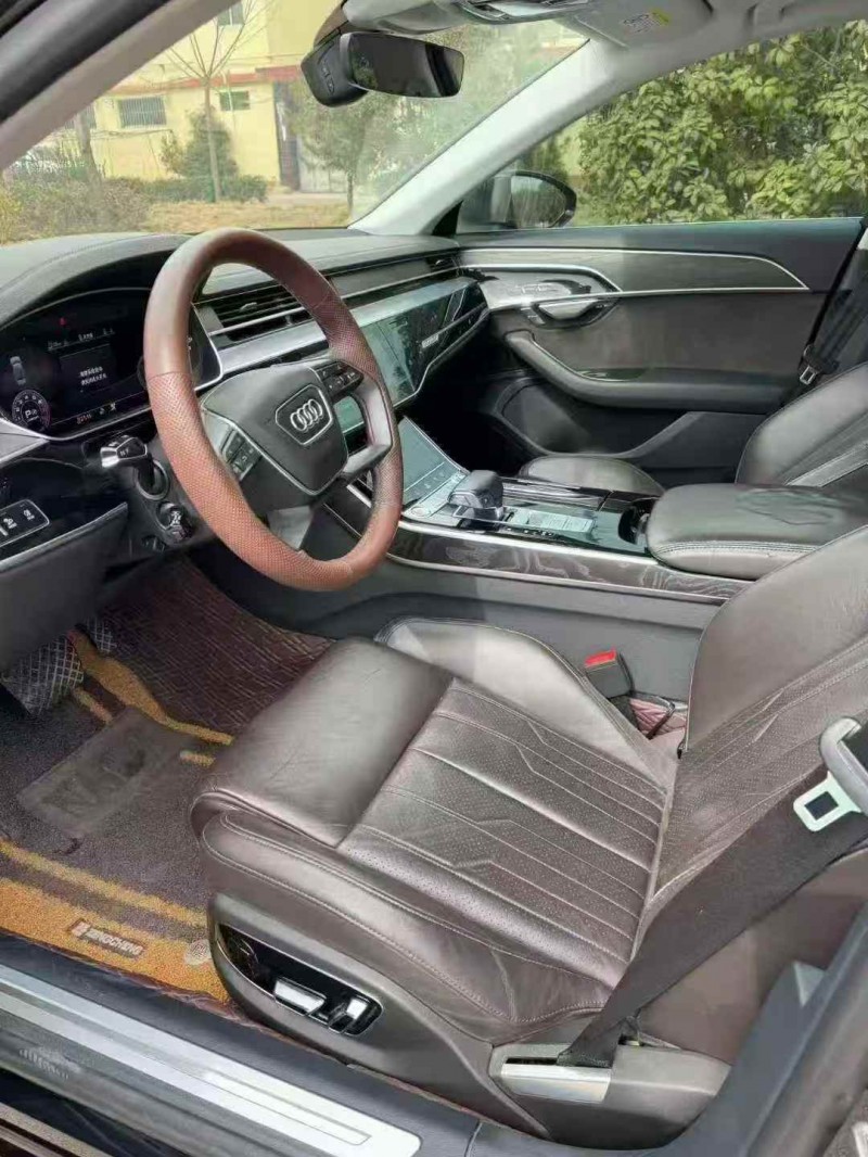 枣庄19年奥迪A8L4