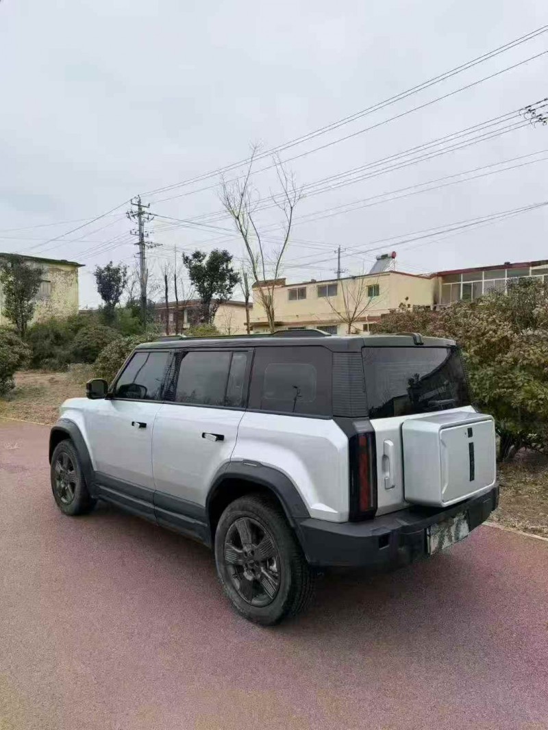 烟台24年奇瑞ICAR7