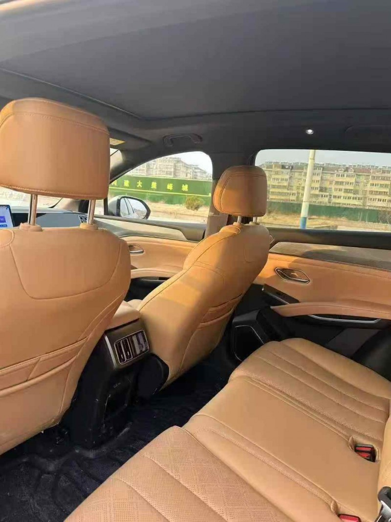 枣庄25年比亚迪宋5