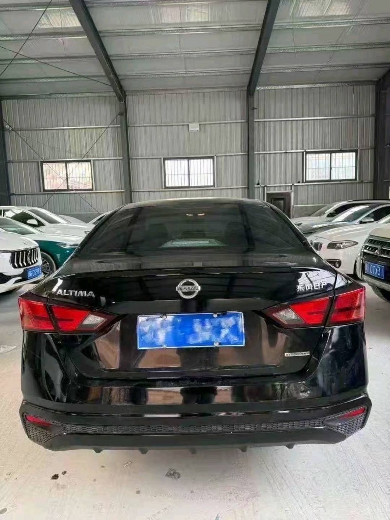 菏泽22年日产天籁4