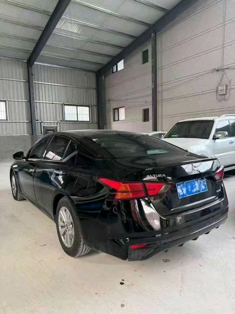 菏泽22年日产天籁6