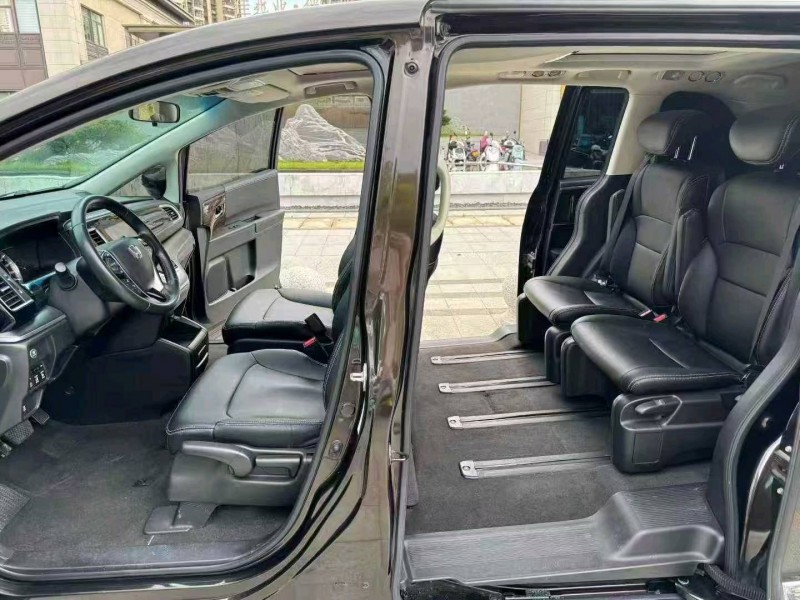 广州20年本田艾力绅6