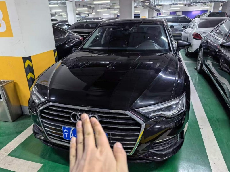 济宁22年奥迪A6L1
