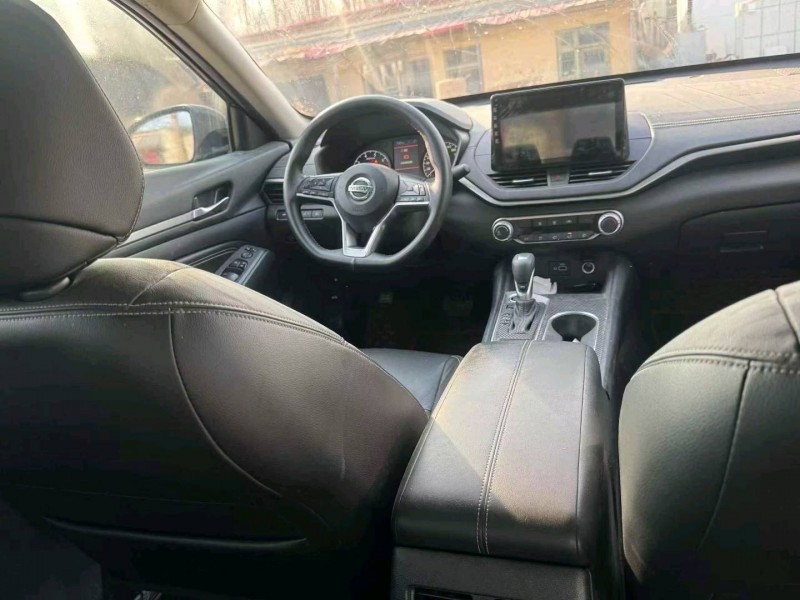 唐山20年日产天籁9