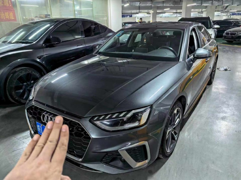 济宁21年奥迪A4L1