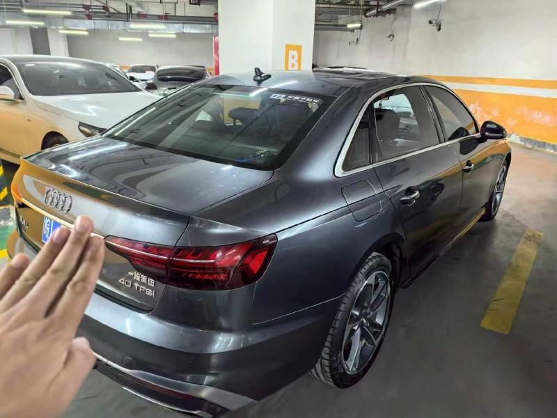 济宁21年奥迪A4L4