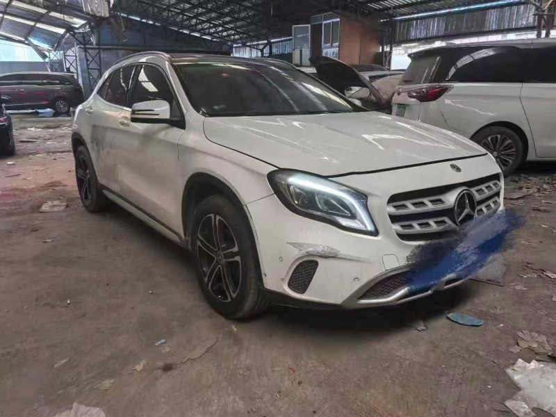 菏泽18年奔驰GLA2