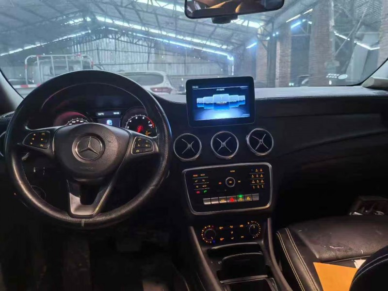 菏泽18年奔驰GLA6