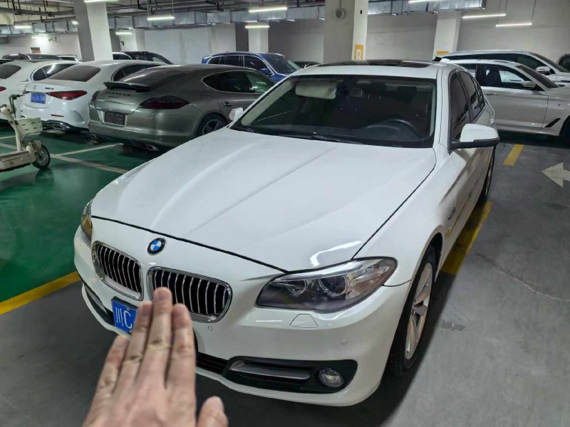 济宁16年宝马5系1