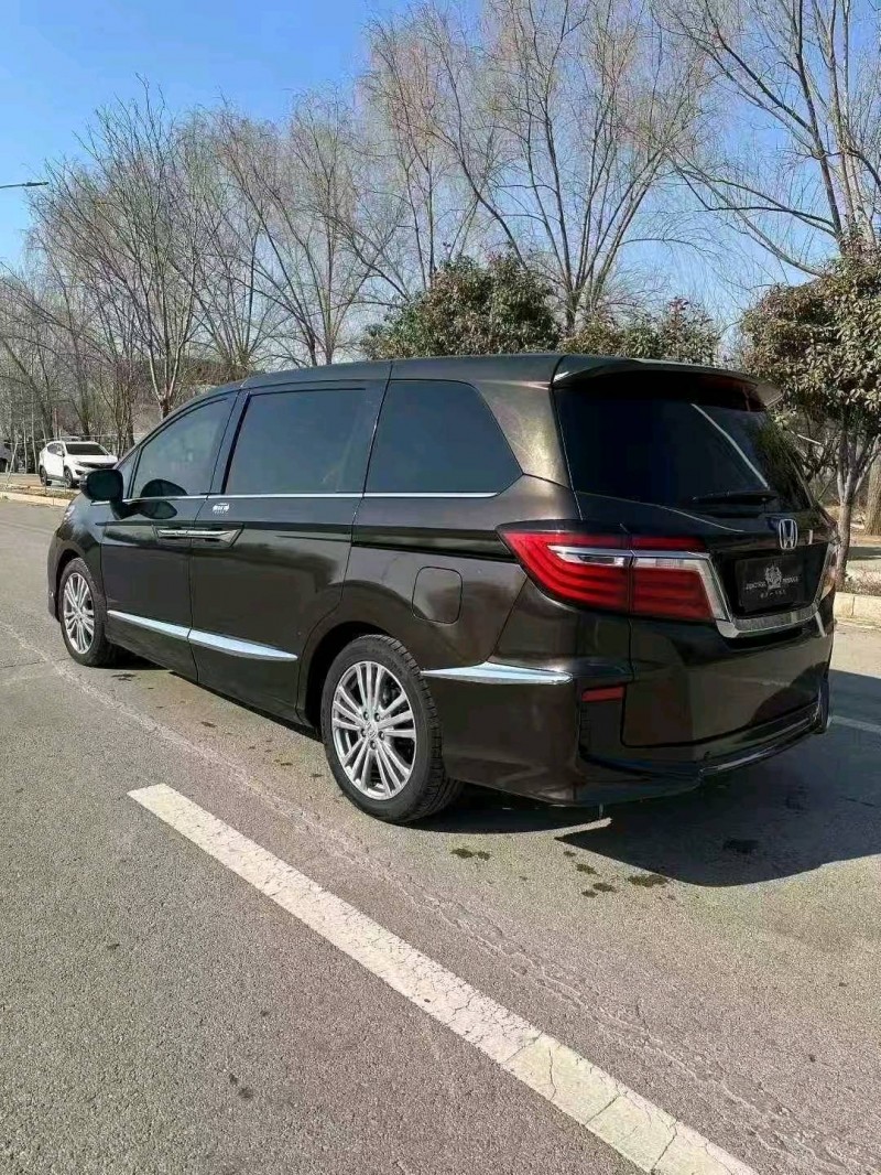 枣庄16年本田艾力绅5