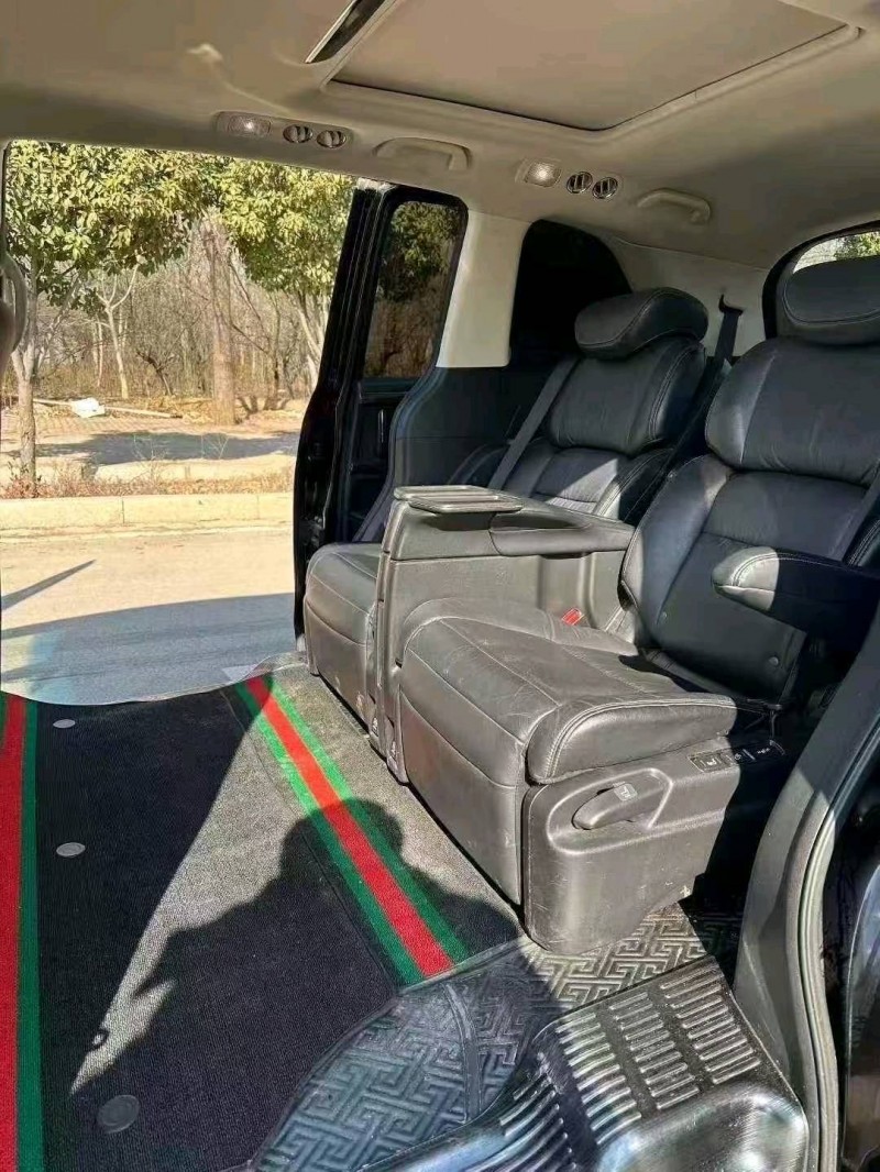 枣庄16年本田艾力绅8