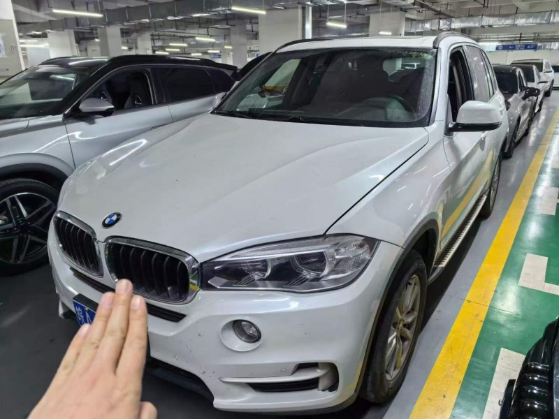 濟寧18年寶馬X51