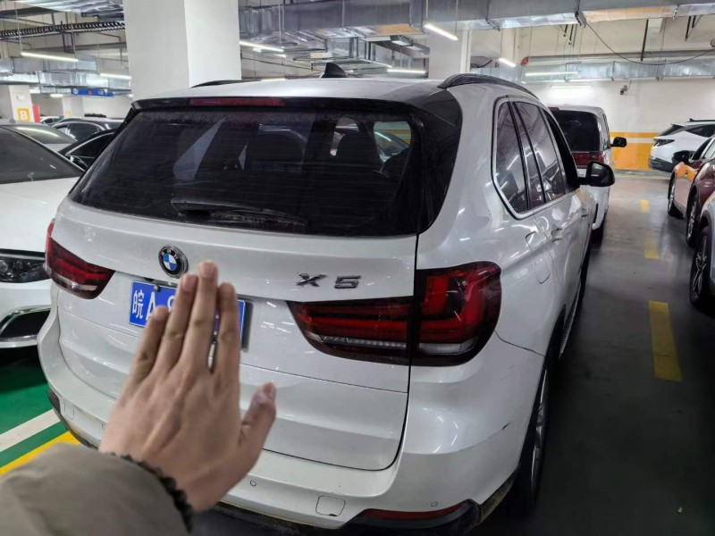 濟寧18年寶馬X54