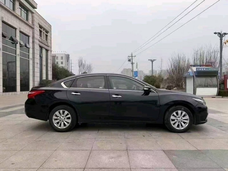 枣庄18年日产天籁6