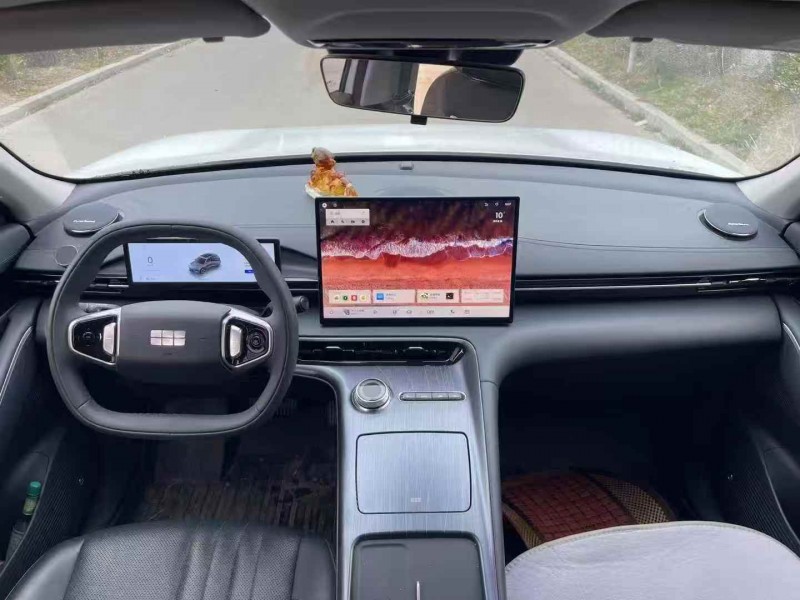 濟寧25年吉利銀河6