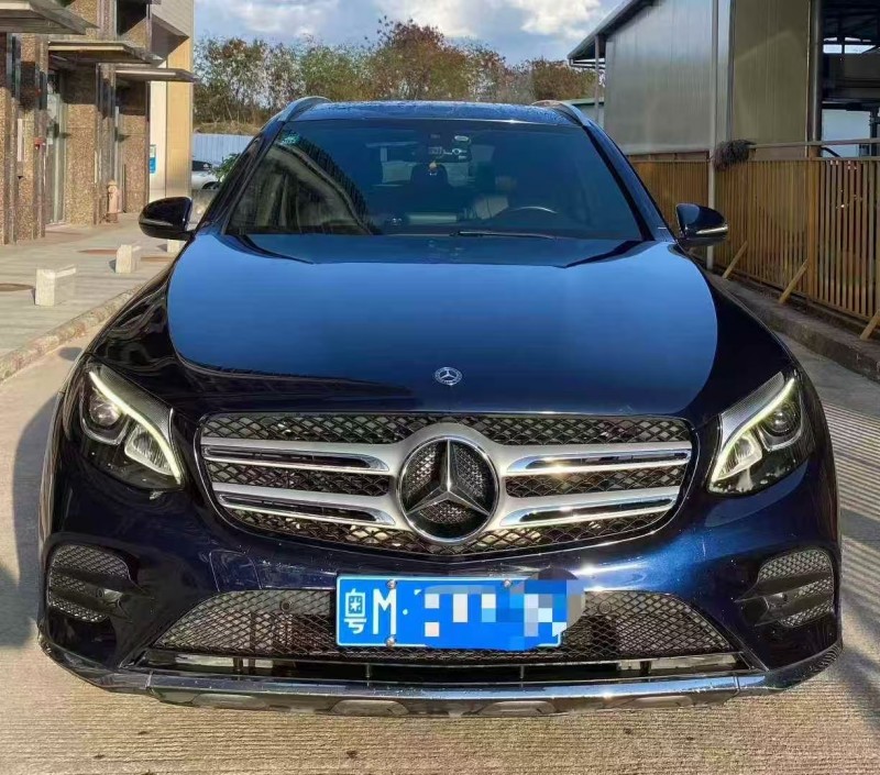 深圳18年奔驰GLC1