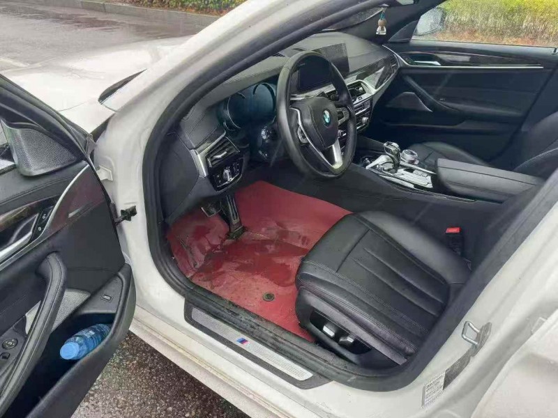 绍兴18年宝马5系6