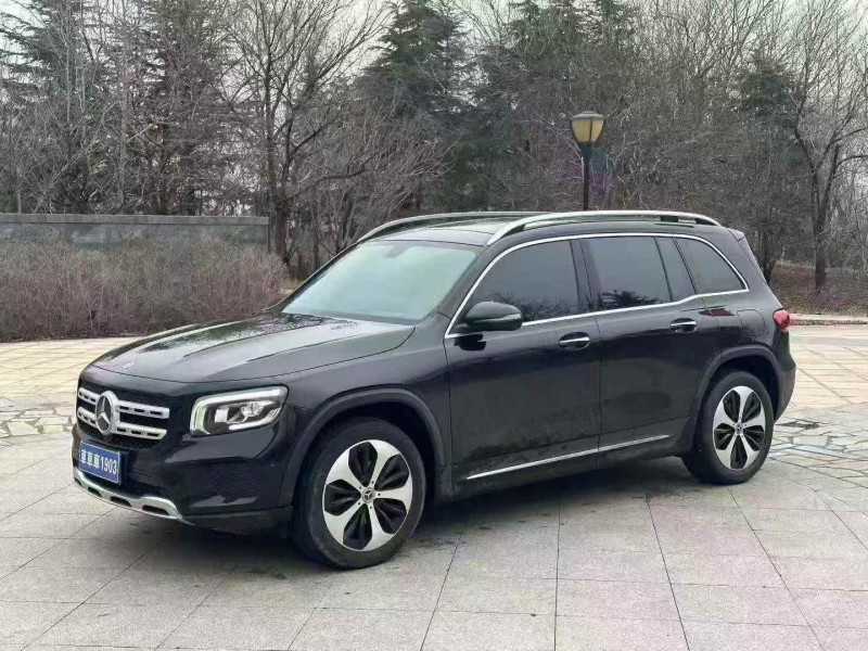 濟寧22年奔馳GLB3