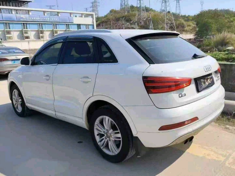 广州14年奥迪Q38