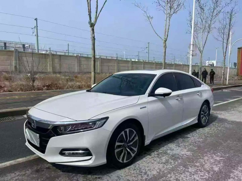 常州20年本田雅阁2