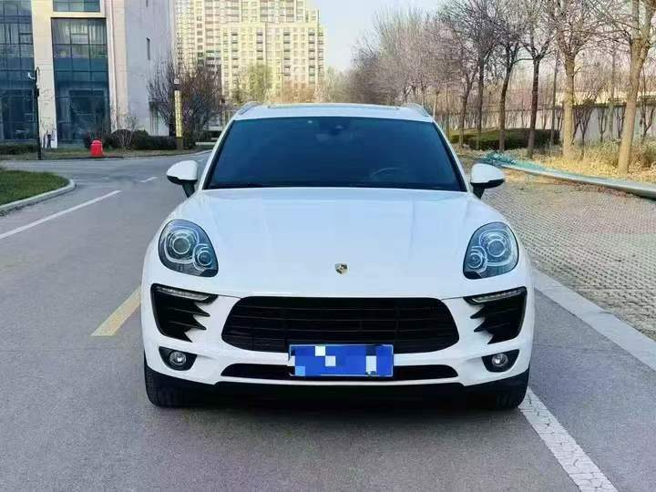 濟寧18年保時捷Macan1