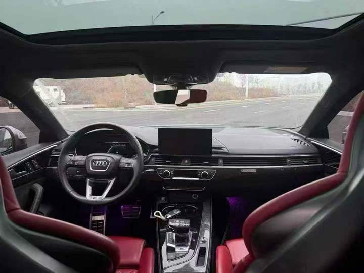 保定23年奥迪S54