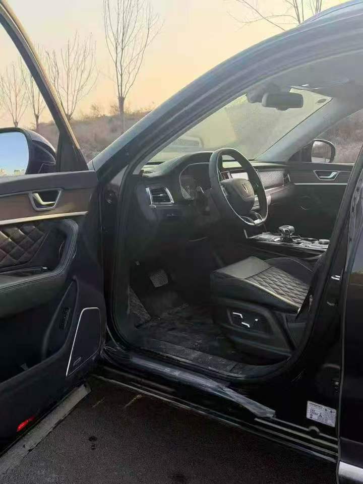 邯鄲26年紅旗HS76