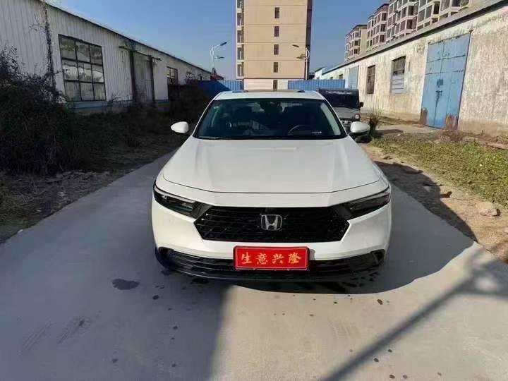 潍坊24年本田雅阁1